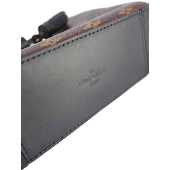 Louis Vuitton Monogram Saintonge Shoulder Bag Noir - Picture 4 of 5